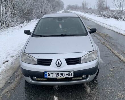 Серый Рено Меган, объемом двигателя 1.6 л и пробегом 180 тыс. км за 3650 $, фото 4 на Automoto.ua