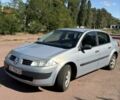 Сірий Рено Меган, об'ємом двигуна 1.4 л та пробігом 200 тис. км за 3761 $, фото 1 на Automoto.ua