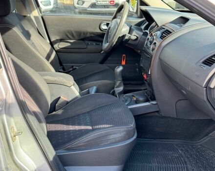 Серый Рено Меган, объемом двигателя 1.6 л и пробегом 132 тыс. км за 4790 $, фото 22 на Automoto.ua