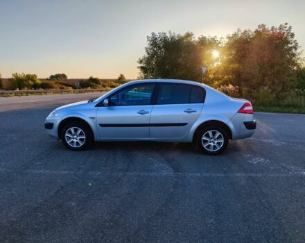 Серый Рено Меган, объемом двигателя 1.6 л и пробегом 174 тыс. км за 5500 $, фото 4 на Automoto.ua