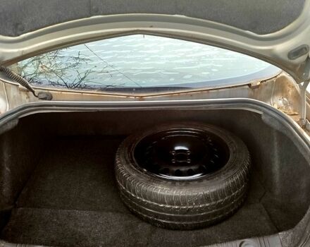 Серый Рено Меган, объемом двигателя 1.4 л и пробегом 250 тыс. км за 3600 $, фото 8 на Automoto.ua