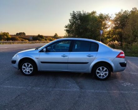 Серый Рено Меган, объемом двигателя 1.6 л и пробегом 174 тыс. км за 5500 $, фото 2 на Automoto.ua