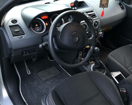 Серый Рено Меган, объемом двигателя 1.6 л и пробегом 235 тыс. км за 5500 $, фото 5 на Automoto.ua