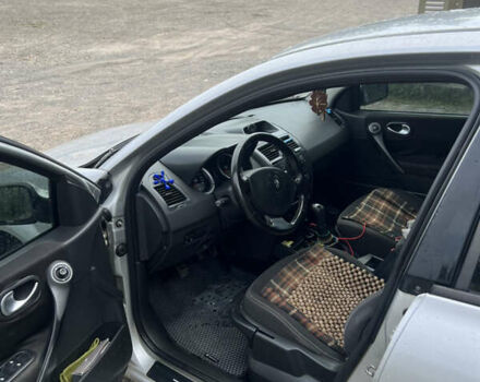 Серый Рено Меган, объемом двигателя 1.6 л и пробегом 246 тыс. км за 4100 $, фото 8 на Automoto.ua