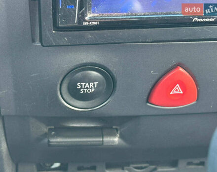 Серый Рено Меган, объемом двигателя 1.6 л и пробегом 132 тыс. км за 4780 $, фото 28 на Automoto.ua