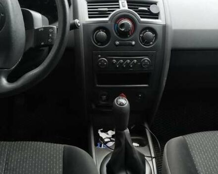 Серый Рено Меган, объемом двигателя 1.46 л и пробегом 268 тыс. км за 3500 $, фото 11 на Automoto.ua