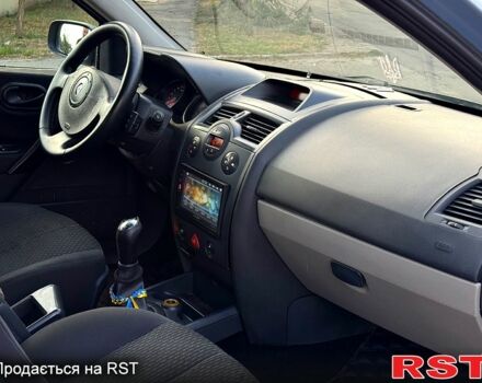 Серый Рено Меган, объемом двигателя 1.6 л и пробегом 300 тыс. км за 3699 $, фото 6 на Automoto.ua