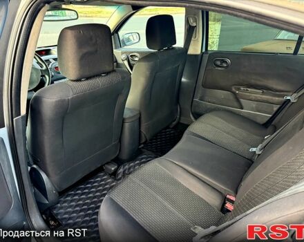 Серый Рено Меган, объемом двигателя 1.6 л и пробегом 300 тыс. км за 3699 $, фото 7 на Automoto.ua