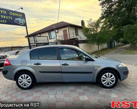 Серый Рено Меган, объемом двигателя 1.6 л и пробегом 300 тыс. км за 3699 $, фото 4 на Automoto.ua