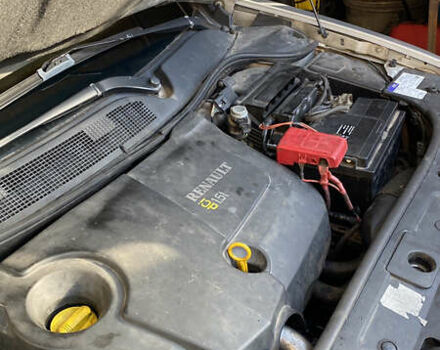 Сірий Рено Меган, об'ємом двигуна 1.5 л та пробігом 230 тис. км за 4500 $, фото 11 на Automoto.ua