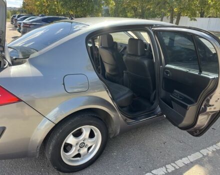 Сірий Рено Меган, об'ємом двигуна 1.6 л та пробігом 432 тис. км за 4000 $, фото 7 на Automoto.ua
