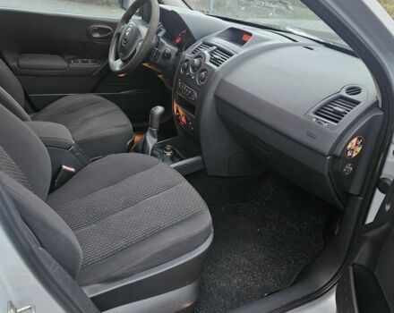 Серый Рено Меган, объемом двигателя 1.6 л и пробегом 238 тыс. км за 4350 $, фото 6 на Automoto.ua