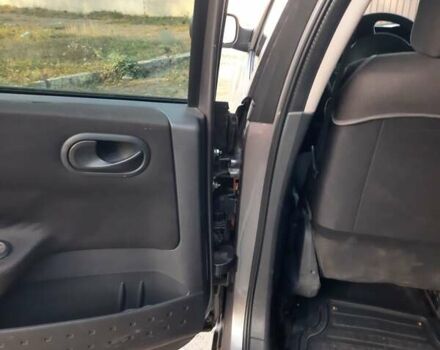 Сірий Рено Меган, об'ємом двигуна 1.6 л та пробігом 310 тис. км за 5500 $, фото 21 на Automoto.ua