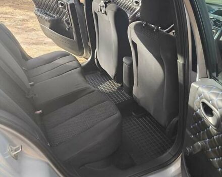 Сірий Рено Меган, об'ємом двигуна 1.39 л та пробігом 270 тис. км за 4100 $, фото 3 на Automoto.ua