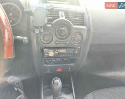 Сірий Рено Меган, об'ємом двигуна 1.6 л та пробігом 196 тис. км за 4500 $, фото 12 на Automoto.ua