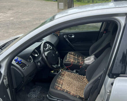 Серый Рено Меган, объемом двигателя 1.6 л и пробегом 246 тыс. км за 4100 $, фото 7 на Automoto.ua