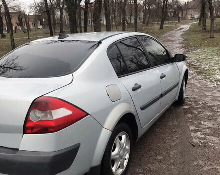 Серый Рено Меган, объемом двигателя 1.4 л и пробегом 317 тыс. км за 4000 $, фото 5 на Automoto.ua