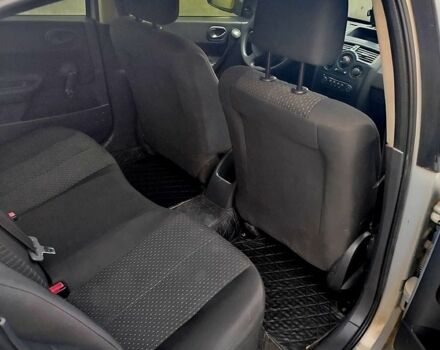 Серый Рено Меган, объемом двигателя 1.4 л и пробегом 250 тыс. км за 3600 $, фото 5 на Automoto.ua