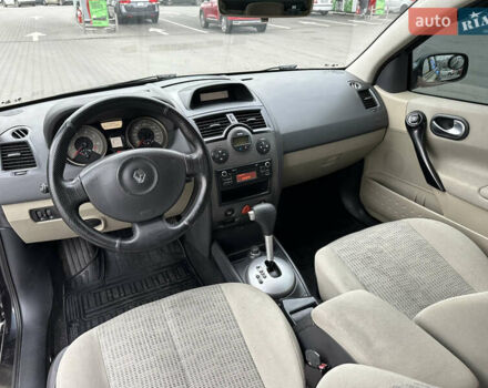 Сірий Рено Меган, об'ємом двигуна 1.6 л та пробігом 240 тис. км за 3900 $, фото 18 на Automoto.ua