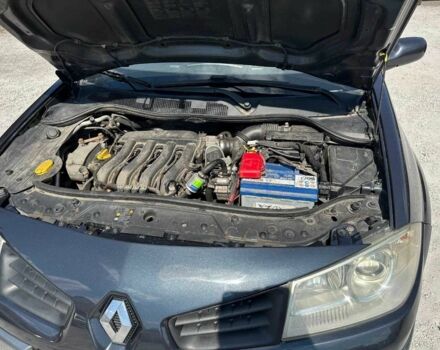 Сірий Рено Меган, об'ємом двигуна 1.6 л та пробігом 200 тис. км за 4600 $, фото 8 на Automoto.ua