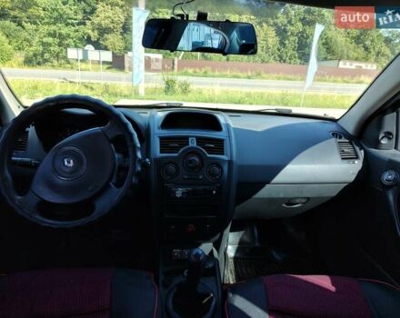 Серый Рено Меган, объемом двигателя 1.4 л и пробегом 250 тыс. км за 4000 $, фото 21 на Automoto.ua