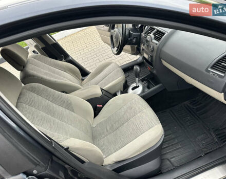 Сірий Рено Меган, об'ємом двигуна 1.6 л та пробігом 240 тис. км за 3900 $, фото 21 на Automoto.ua