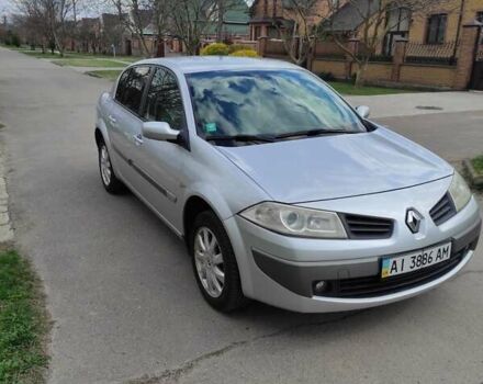 Сірий Рено Меган, об'ємом двигуна 1.6 л та пробігом 260 тис. км за 5300 $, фото 1 на Automoto.ua