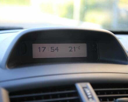 Серый Рено Меган, объемом двигателя 1.6 л и пробегом 238 тыс. км за 5900 $, фото 10 на Automoto.ua