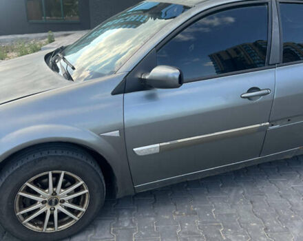 Сірий Рено Меган, об'ємом двигуна 1.39 л та пробігом 325 тис. км за 2300 $, фото 2 на Automoto.ua