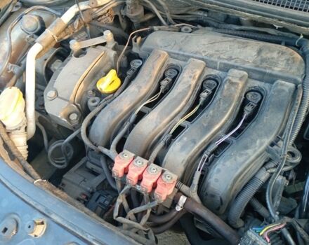 Серый Рено Меган, объемом двигателя 1.6 л и пробегом 220 тыс. км за 4700 $, фото 7 на Automoto.ua