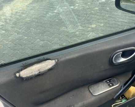 Сірий Рено Меган, об'ємом двигуна 1.39 л та пробігом 325 тис. км за 2300 $, фото 11 на Automoto.ua