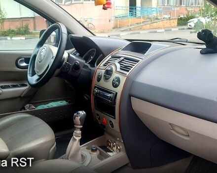 Серый Рено Меган, объемом двигателя 2 л и пробегом 292 тыс. км за 4900 $, фото 8 на Automoto.ua