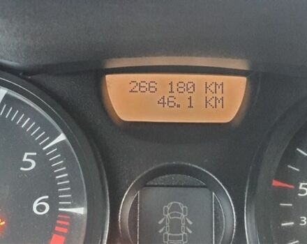 Сірий Рено Меган, об'ємом двигуна 1.4 л та пробігом 266 тис. км за 4500 $, фото 4 на Automoto.ua