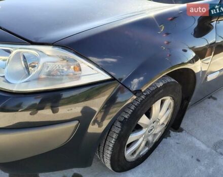 Серый Рено Меган, объемом двигателя 1.4 л и пробегом 250 тыс. км за 4000 $, фото 13 на Automoto.ua