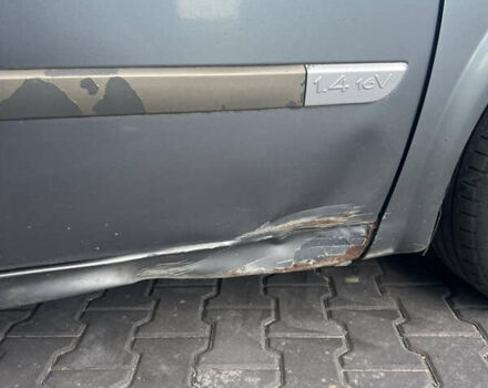 Сірий Рено Меган, об'ємом двигуна 1.39 л та пробігом 325 тис. км за 2300 $, фото 7 на Automoto.ua