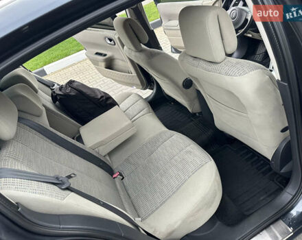 Сірий Рено Меган, об'ємом двигуна 1.6 л та пробігом 240 тис. км за 3900 $, фото 24 на Automoto.ua