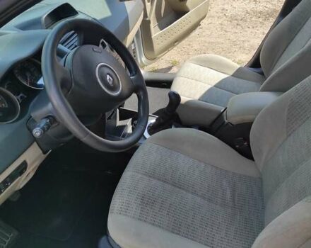 Сірий Рено Меган, об'ємом двигуна 1.6 л та пробігом 260 тис. км за 5300 $, фото 8 на Automoto.ua