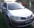 Сірий Рено Меган, об'ємом двигуна 1.6 л та пробігом 275 тис. км за 4700 $, фото 1 на Automoto.ua