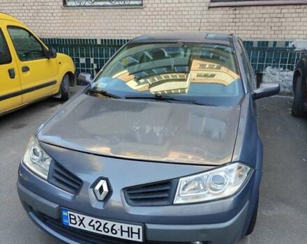 Рено Меган 2007 в Хмельницком на Automoto.ua Серый Рено Меган, объемом двигателя 1.5 л и пробегом 235 тыс. км за 4900 $, фото 9 на Automoto.ua