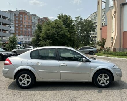 Серый Рено Меган, объемом двигателя 1.6 л и пробегом 228 тыс. км за 4900 $, фото 6 на Automoto.ua