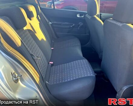 Рено Меган 2007 у Первомайськ на Automoto.ua Сірий Рено Меган, об'ємом двигуна 1.4 л та пробігом 180 тис. км за 4199 $, фото 6 на Automoto.ua