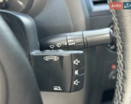 Серый Рено Меган, объемом двигателя 1.4 л и пробегом 338 тыс. км за 3999 $, фото 24 на Automoto.ua