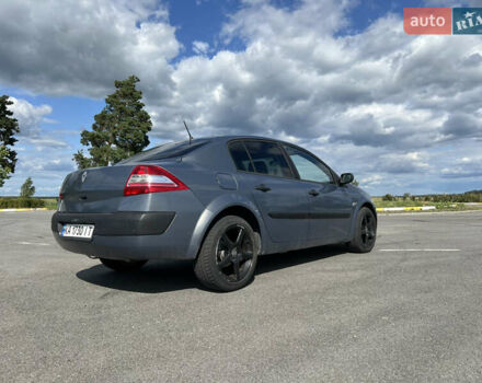 Серый Рено Меган, объемом двигателя 1.6 л и пробегом 360 тыс. км за 3600 $, фото 6 на Automoto.ua