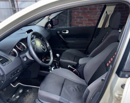 Сірий Рено Меган, об'ємом двигуна 1.6 л та пробігом 270 тис. км за 5000 $, фото 8 на Automoto.ua