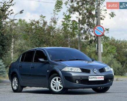 Серый Рено Меган, объемом двигателя 1.4 л и пробегом 338 тыс. км за 3999 $, фото 2 на Automoto.ua