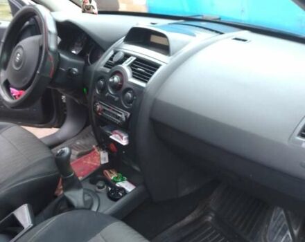 Рено Меган 2007 у Устиновке на Automoto.ua Сірий Рено Меган, об'ємом двигуна 1.4 л та пробігом 266 тис. км за 5600 $, фото 3 на Automoto.ua