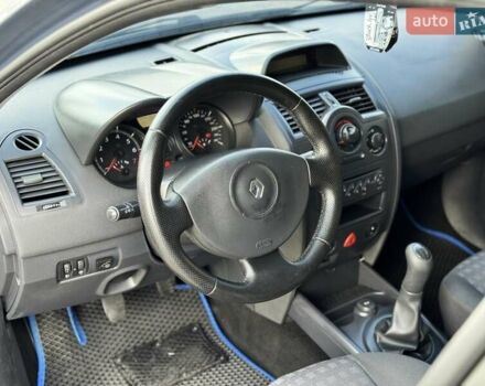 Серый Рено Меган, объемом двигателя 1.4 л и пробегом 338 тыс. км за 3999 $, фото 19 на Automoto.ua