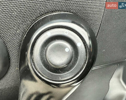 Серый Рено Меган, объемом двигателя 1.6 л и пробегом 179 тыс. км за 4600 $, фото 40 на Automoto.ua