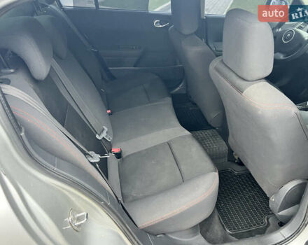 Серый Рено Меган, объемом двигателя 1.6 л и пробегом 179 тыс. км за 4600 $, фото 57 на Automoto.ua