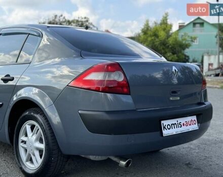 Серый Рено Меган, объемом двигателя 1.4 л и пробегом 338 тыс. км за 3999 $, фото 17 на Automoto.ua